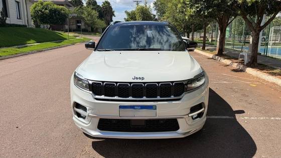 JEEP COMMANDER 1.3 T270 TURBO FLEX OVERLAND AT6